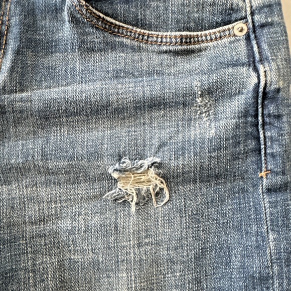 Anthropologie PILCRO Blue Denim Shorts‎ SZ 26 (30") Slim Boyfriend - Picture 6 of 16